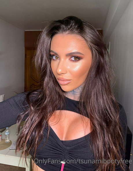 ellafitnessfree star adult pic