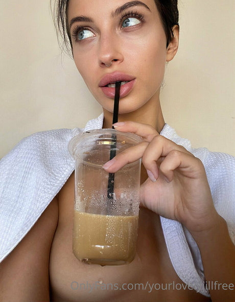 yourlovelyjillfree model sexy pics