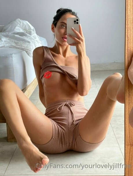 yourlovelyjillfree pornstar high quality photos