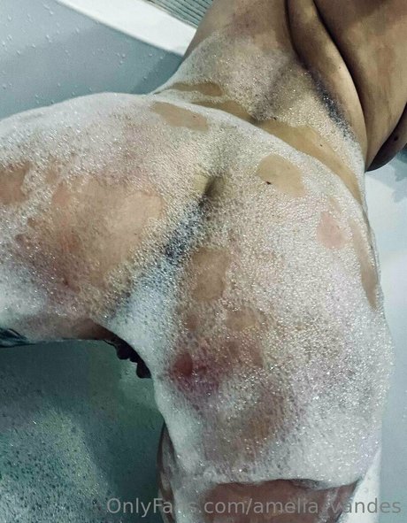 huge shemale onlyfans beautiful naked picture