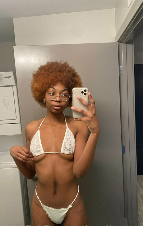 cynslimxfree nude actress picture