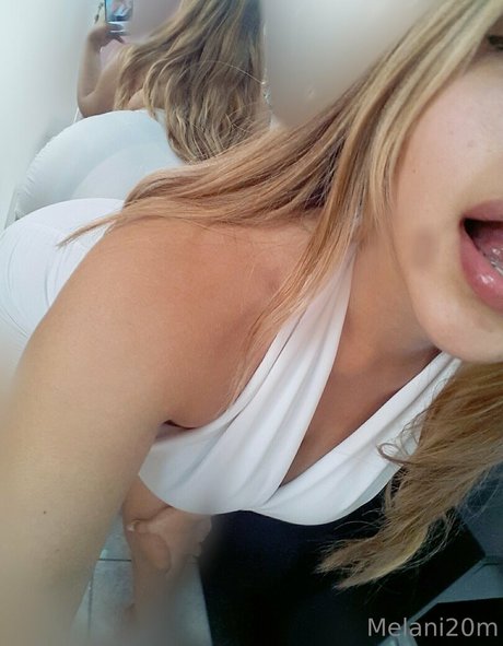 melani20m free actress photos