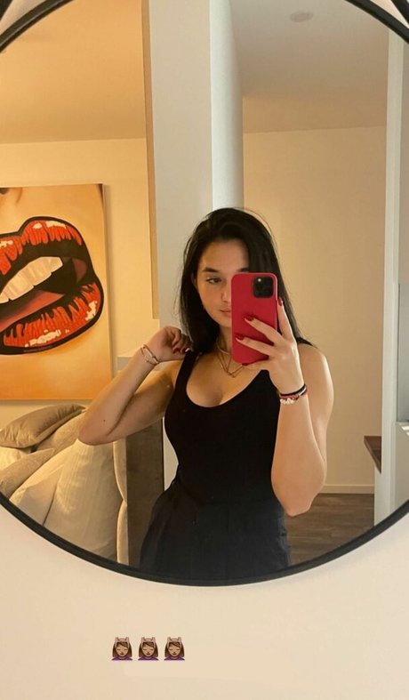 Eva Lys sex pornstar pics