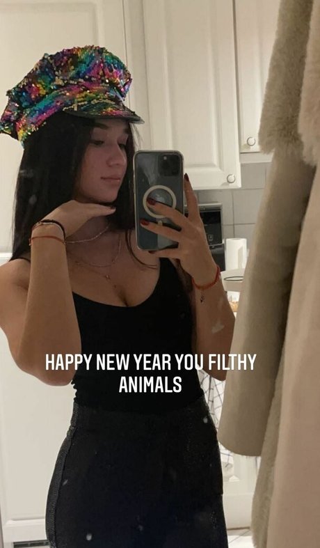 Eva Lys hot actress img