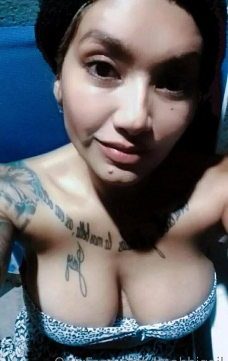 imabbigail pornographic model picture