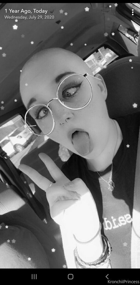 blonde yoga onlyfans pornographic gallery