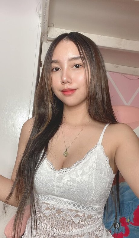 Ethelyn Memorando perfect model image