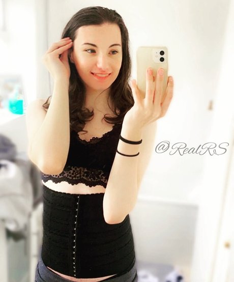 RealRS pornstar erotic image