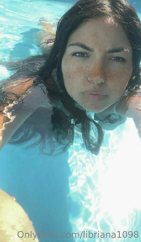 libriana1098 model beautiful picture