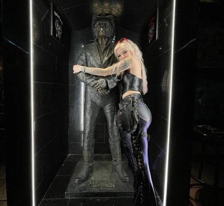 Sophie Storm actress pics