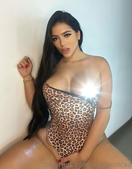 anagandicaa model nude gallery