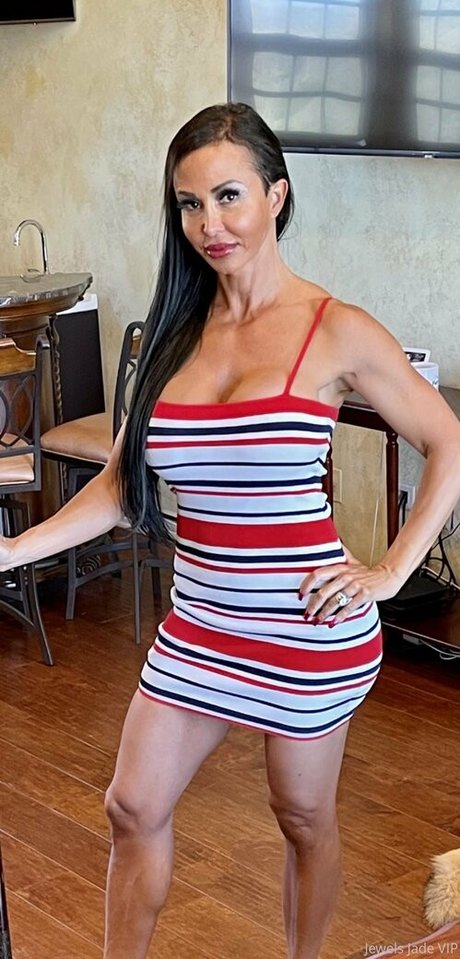 jewels jade vip naked model galleries