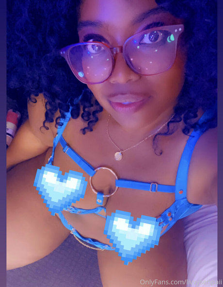 ohlivvynoir star hot galleries