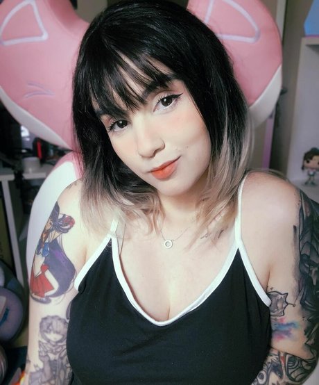 Riyuuka model free image