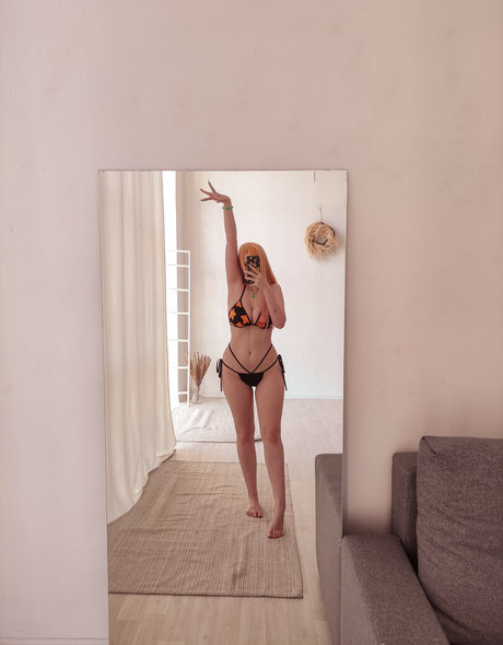 catzillachan sexy star photo