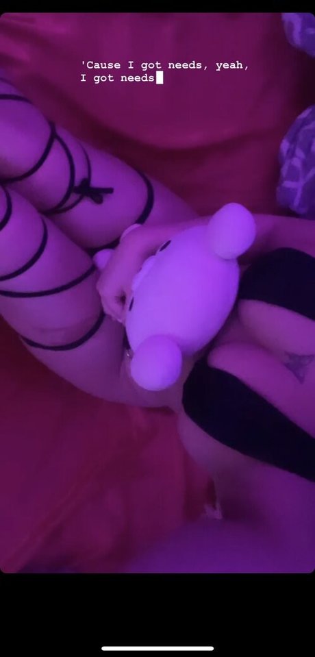 cybersidegf star adult photo