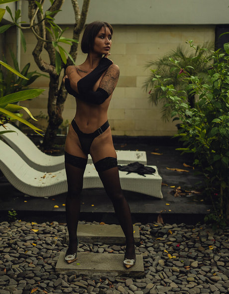 Sanktor model sexy pic