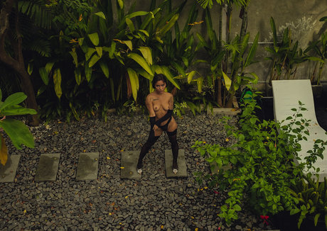 18 year old onlyfans hot sexy picture