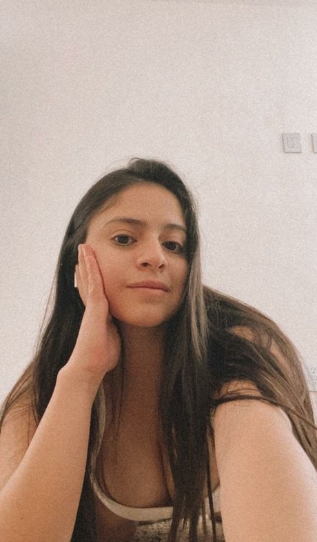 Totti Mane erotic actress pictures