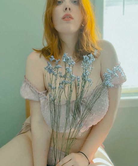 Ivie Walker high quality star photos