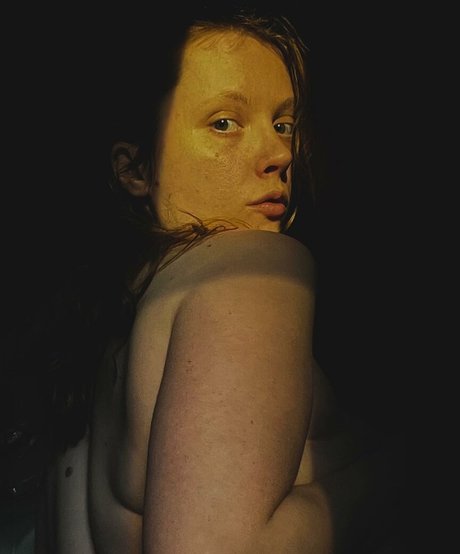 Ivie Walker beautiful pornstar image