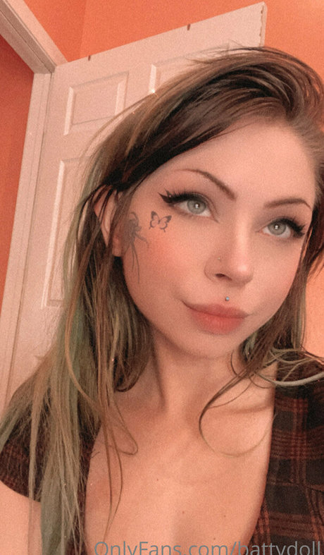 battydoll model high quality pictures