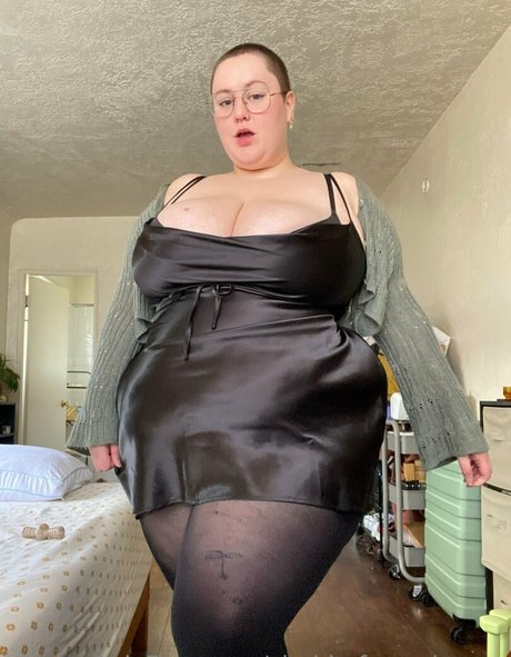 bbwfrogprincess star naked archive