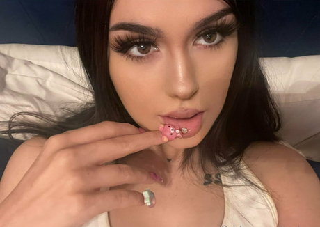 itsazaleaxo pornstar sex pic