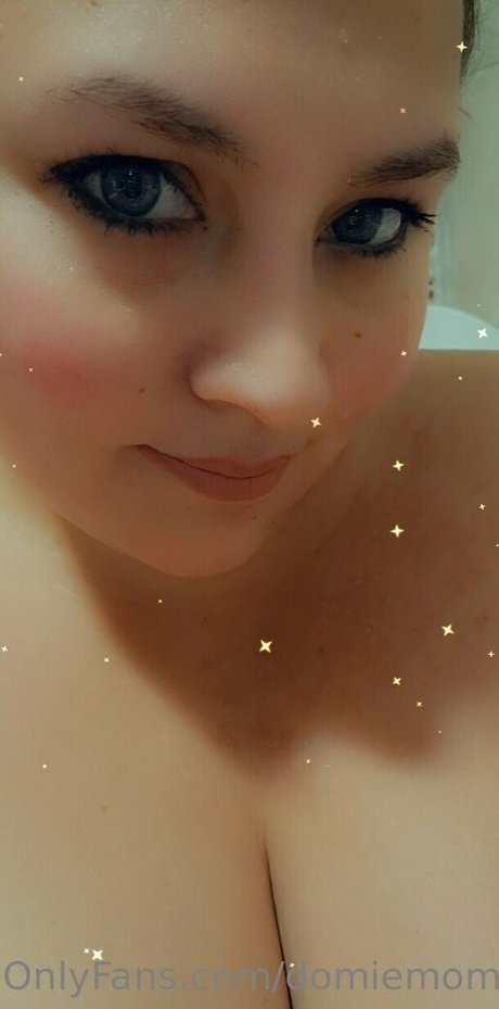 domiemomie model high quality photos