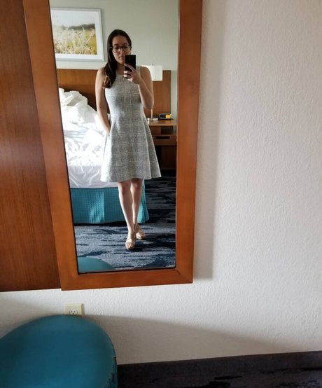 teen dildo onlyfans nudes picture