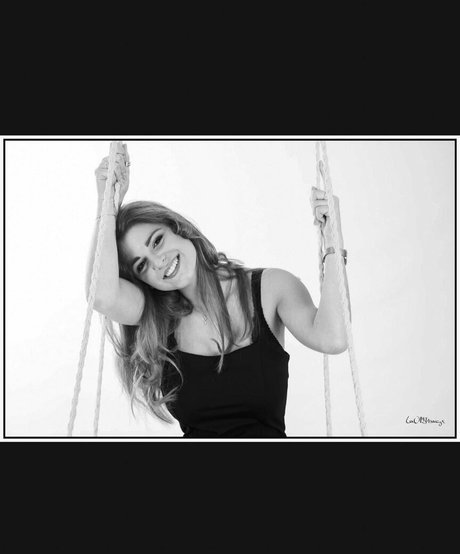 Nina Joy hd actress photos