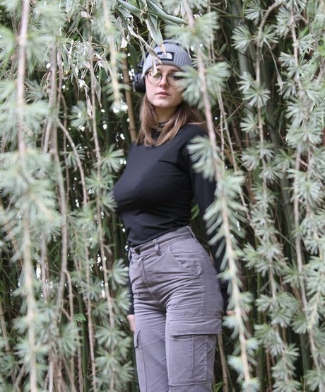 Nina Joy nice model pictures