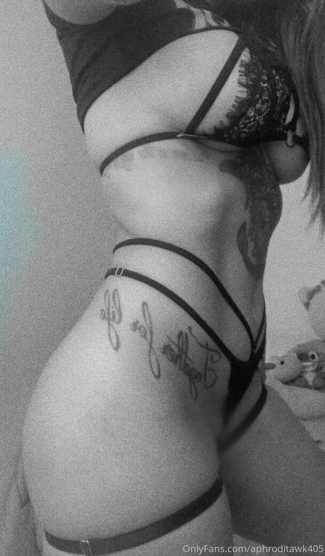 rousse 777 erotic star pic