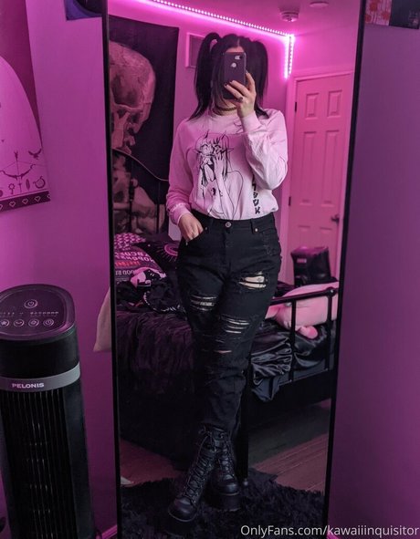 kawaiiinquisitor top model image