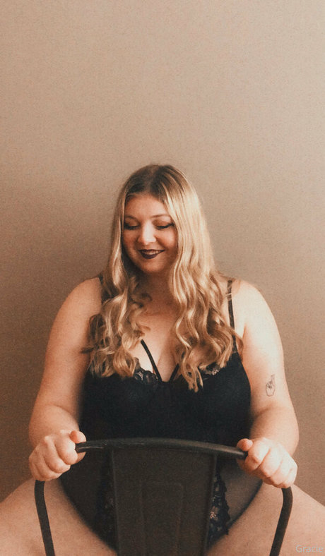 teacher onlyfans sexy naked pics