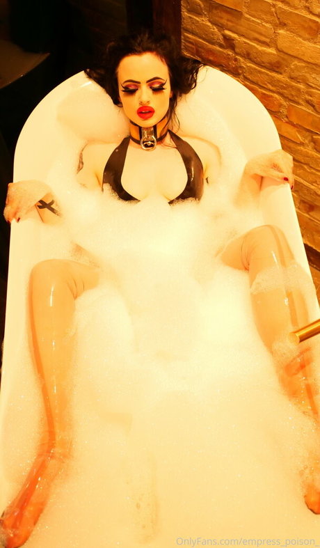 Empress Poison art star galleries