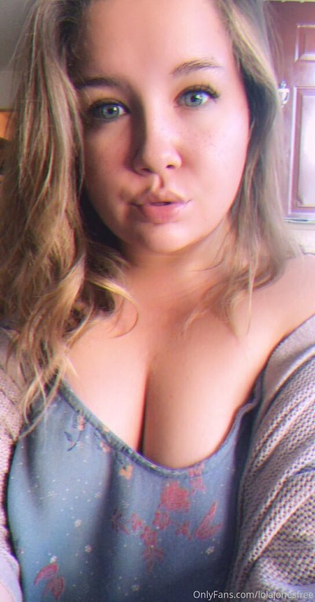 darlingxxxjones pornstar adult img