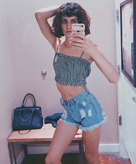 SophieSommers pornstar naked gallery