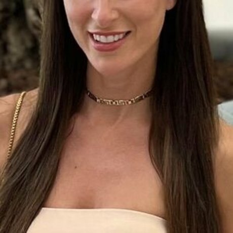 mature squirt onlyfans art nude photos