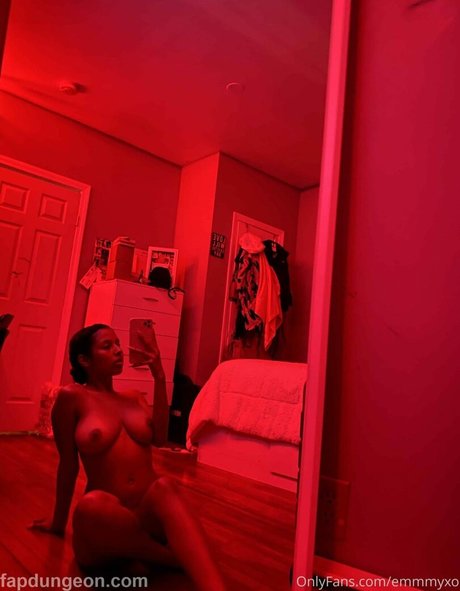 Emmmyxo pornstar best image