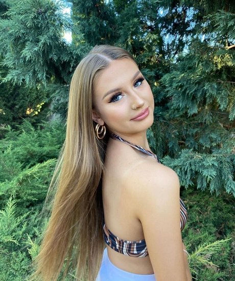 Stacey Hoult Profile pic