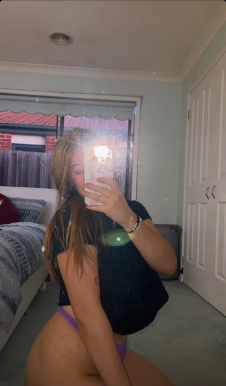 Stacey Hoult star exclusive pictures