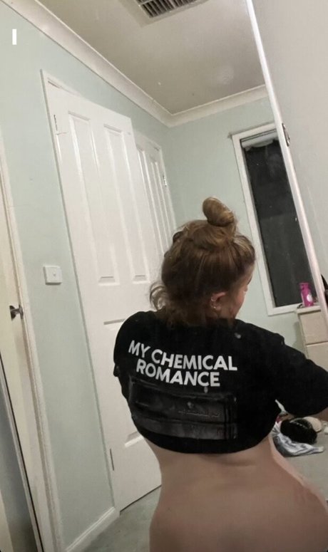 Stacey Hoult model sex image