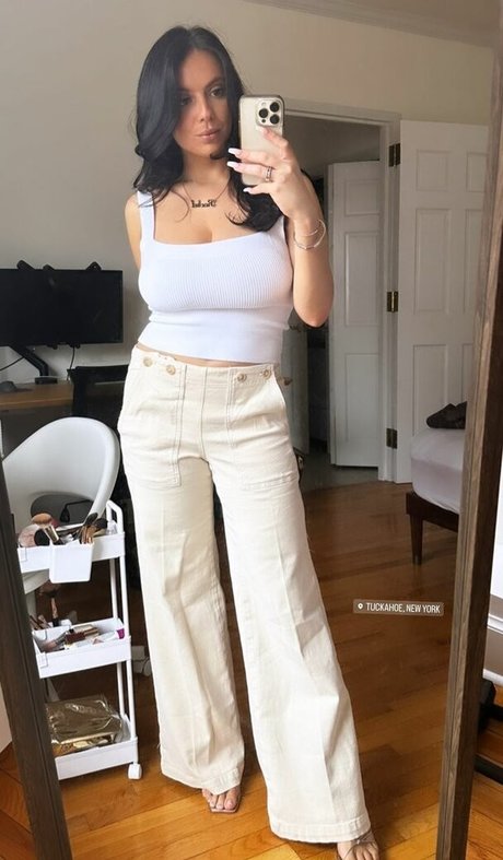 milf pregnant onlyfans free naked pictures