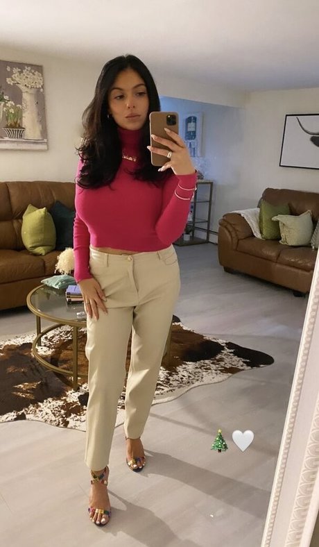 cosplay femboy onlyfans naked pics