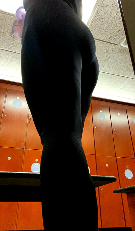 brookesbiglife free model image