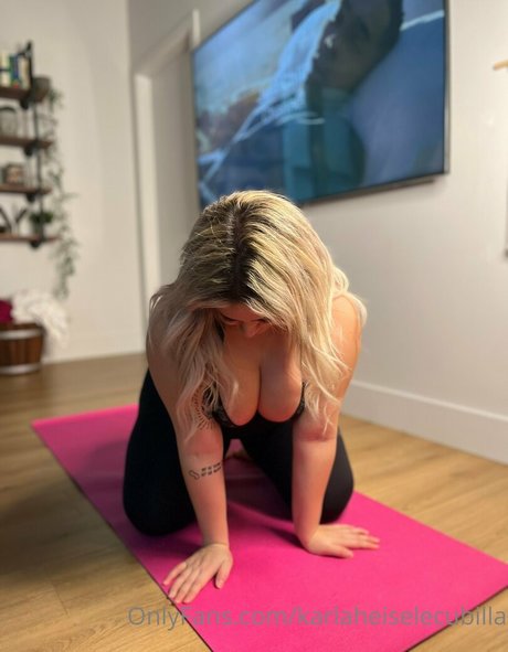 karlitathek actress image