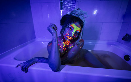 whiskey shotz star nice pictures