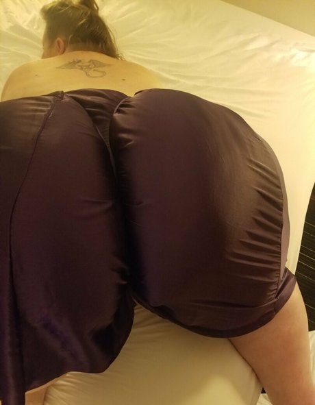 bbw4red20 xxx model gallery