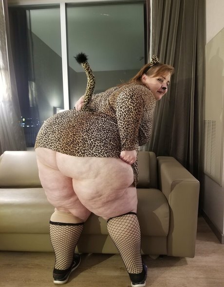 blonde yoga onlyfans sexy nudes photos